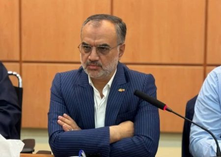 شهرداری مقابل دکه‌داران نیست/ راه‌حل در مسیر قانون است / ارائه لایحه تخفیف برای دکه داران
