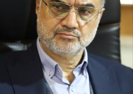 تأکید رئیس شورای شهر رشت بر ضرورت اصلاح ساختار مدیریتی، هوشمندسازی و ارتقای شفافیت در شهرداری/ انتقاد از پیشرفت کُند هوشمندسازی در حوزه حمل و نقل شهری