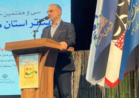 تئاتر هویت فرهنگی شهر است/ حمایت از گروه‌های برگزیده جشنواره استانی جهت حضور در جشنواره فجر/ پیشکسوتان ستون های تئاتر هستند