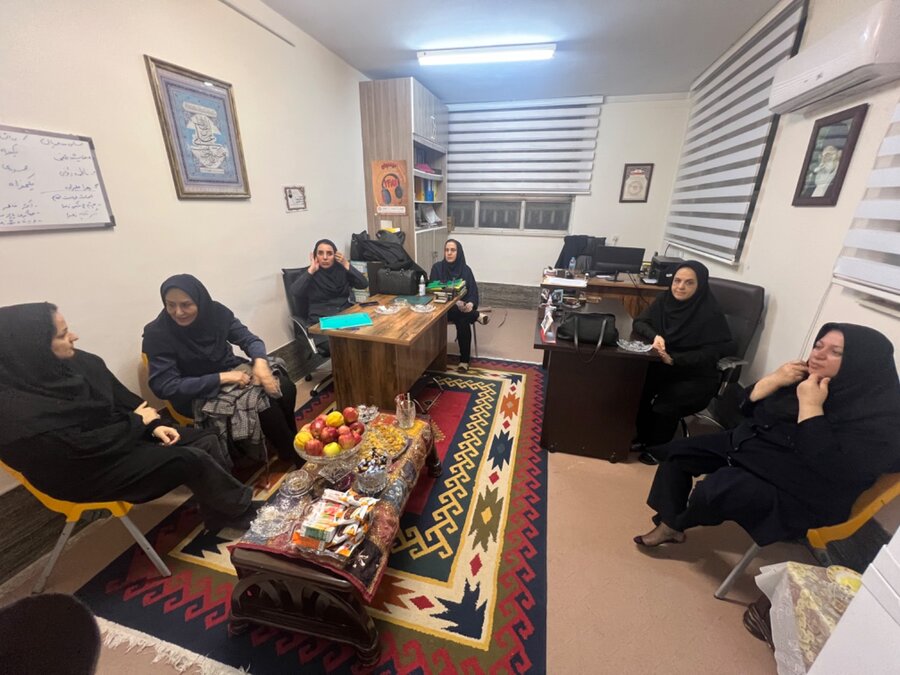 حضور کارشناسان اداره فوریتهای اجتماعی، پیشگیری از آسیبهای اجتماعی و بازتوانی اعتیاد بهزیستی کشور در گیلان