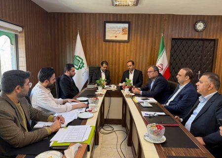 دیدار شهردار رشت با مدیرکل اموال و املاک بنیاد مستضعفان گیلان با محوریت توسعه شهری
