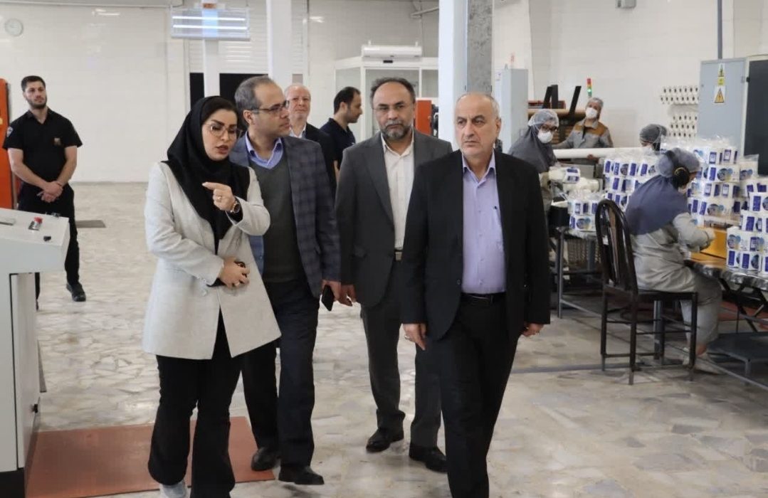 سرمایهگذاری ۲۳۰ هزار میلیاردی صنعتی در سال جاری