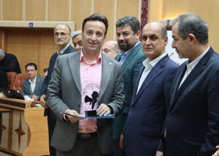 “روابط عمومی اداره کل منابع طبیعی گیلان در جمع برترین‌های استان”