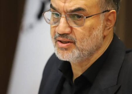 تصویب ضوابط اجرایی بودجه سال ۱۴۰۵ شهرداری رشت/ لایحه شهرداری رشت مبنی بر انتقال دائم ۲۰ نفر نیرو مسکوت ماند/ هر فردی که حرف از سازش با قاتلین رهبرمان بزند از ملت سیلی خواهد خورد   ارسال   پرینت